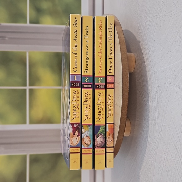 Set of 4 Nancy Drew Diaries paperbacks 2013 New - Picture 2 of 11
